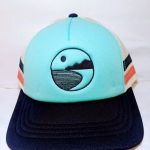 Trucker hat